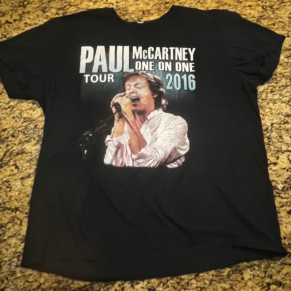 Paul McCartney One On One Tour 2016 T-Shirt Womens 2XL Black Concert Graphic Tee
